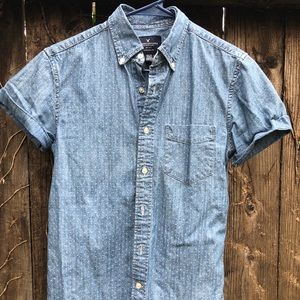 american eagle dotted button up